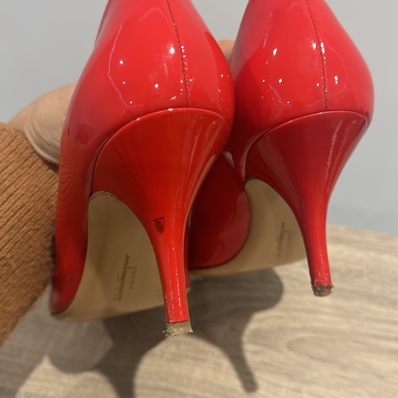 Pre-Owned Salvatore Ferragamo Red Peep Toe Heels - Picture 9 of 9